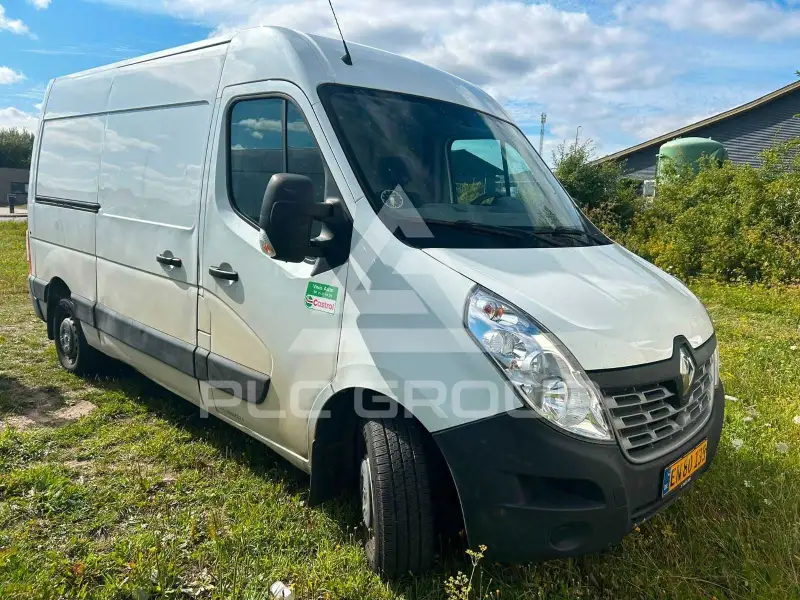 2017 Renault Master