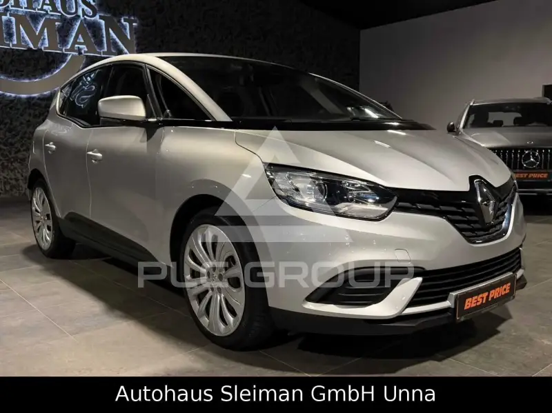 2017 Renault Scenic