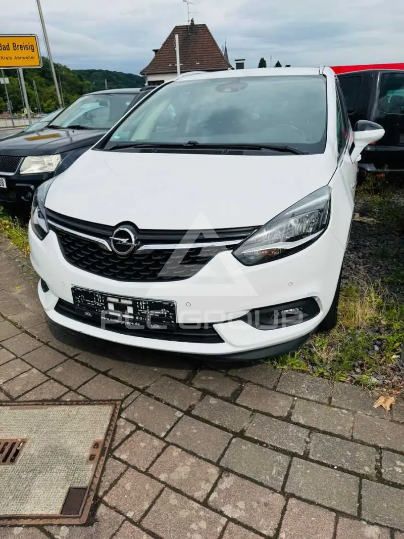 2017 Opel ZAFIRA