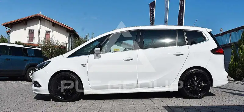 2017 Opel ZAFIRA