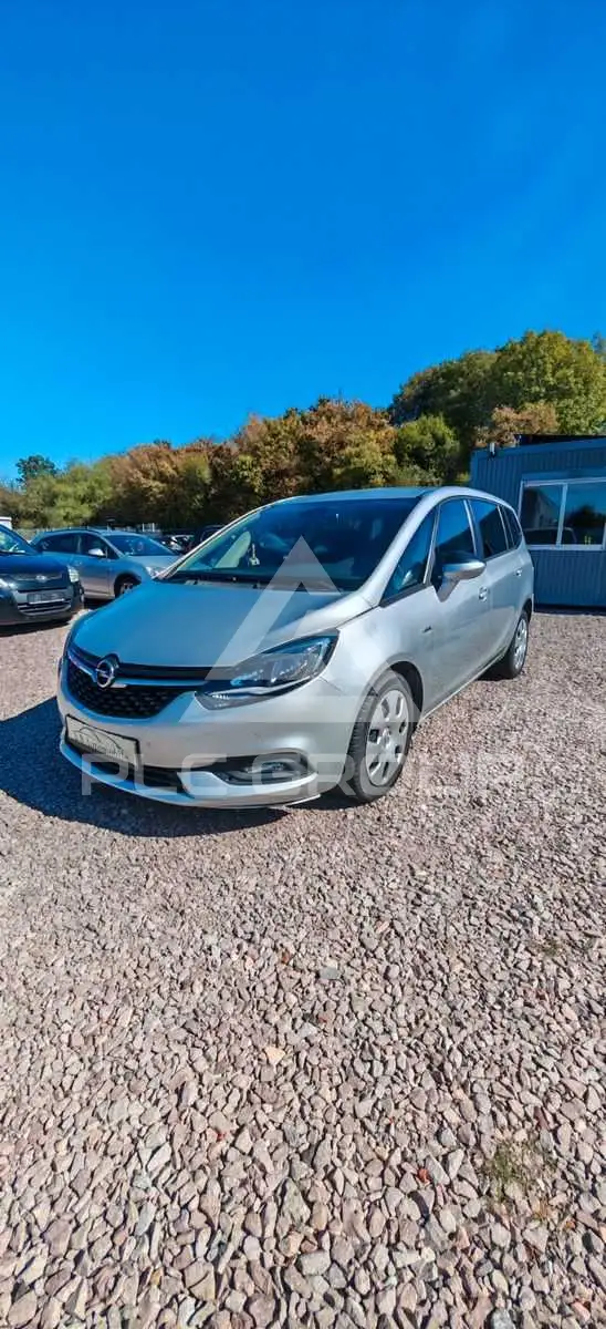 2017 Opel ZAFIRA