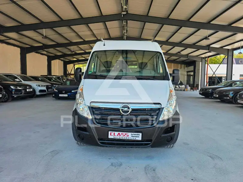 2017 Opel Movano
