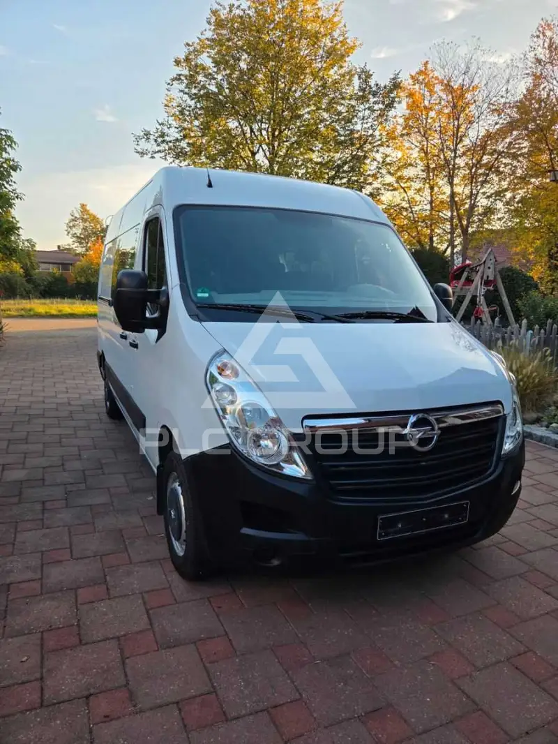 2017 Opel Movano