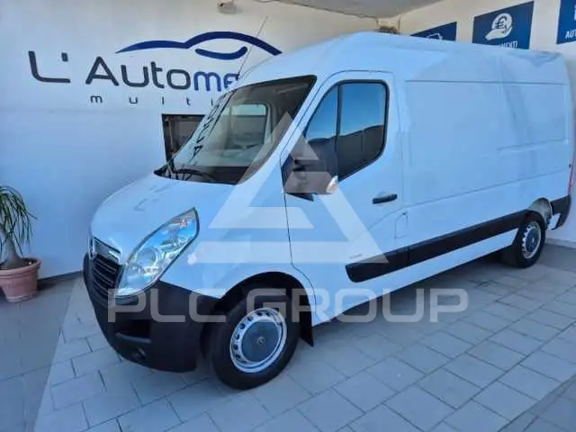 2017 Opel Movano