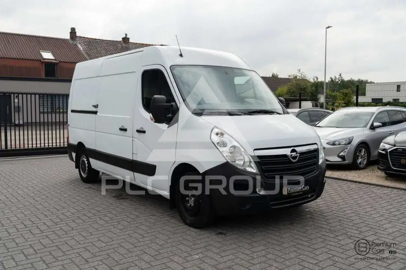 2017 Opel Movano