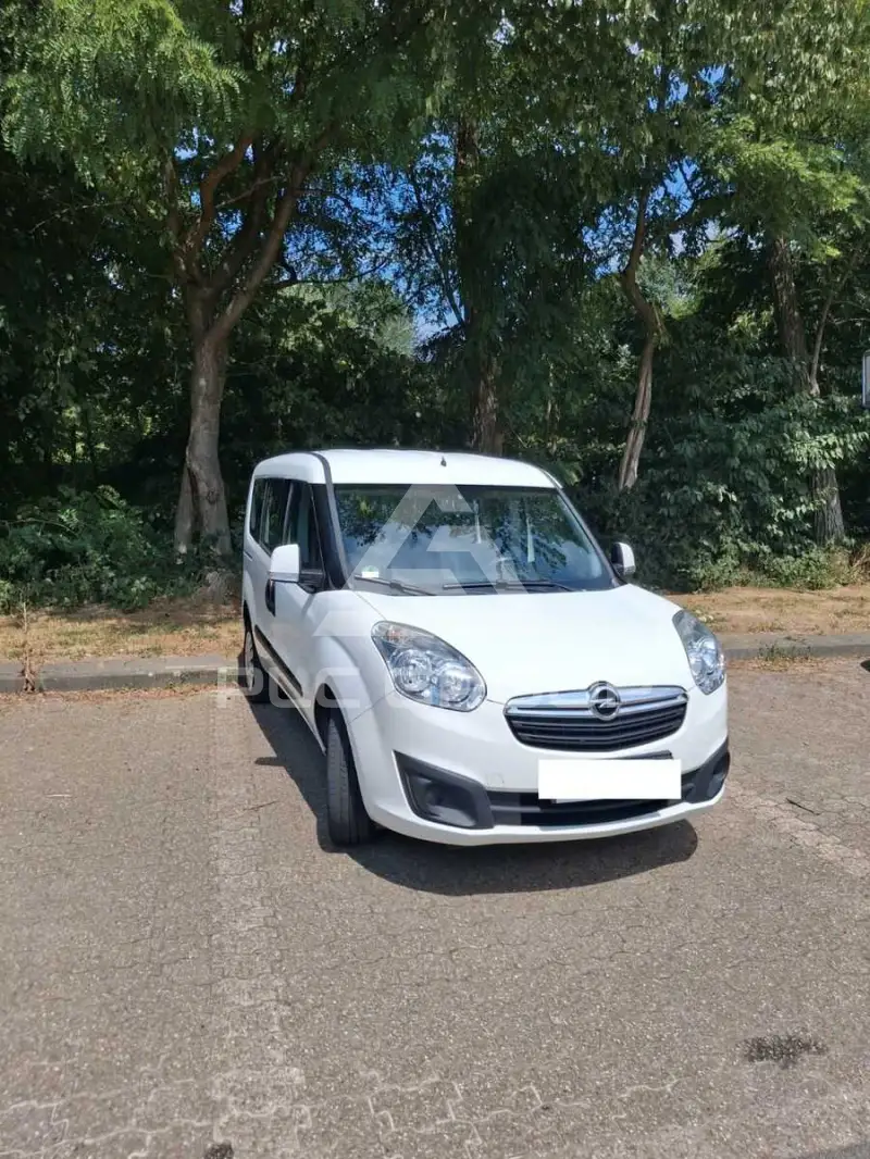 2017 Opel Combo