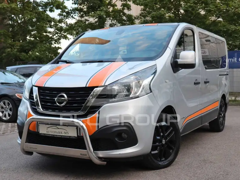 2018 Nissan NV 300
