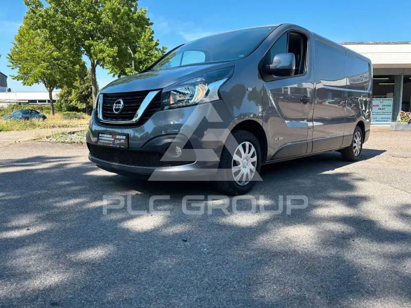 2018 Nissan NV 300