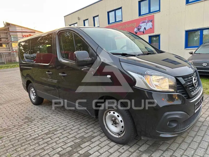 2018 Nissan NV 300