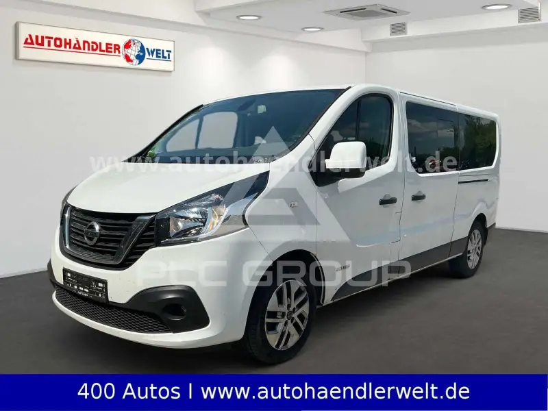 2018 Nissan NV 300
