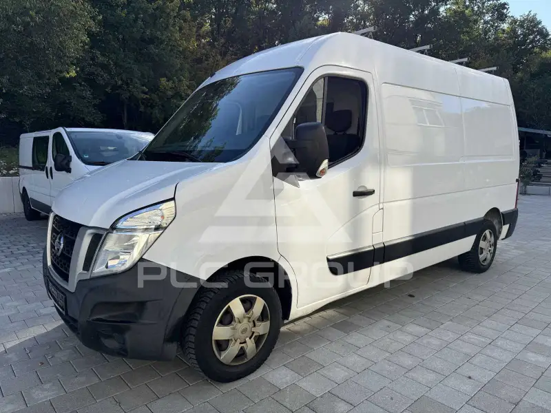 2018 Nissan NV 400