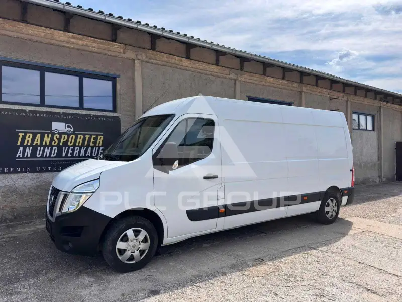 2018 Nissan NV 400