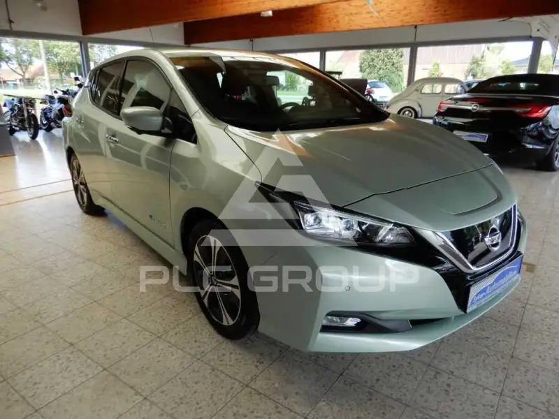 2018 Nissan LEAF