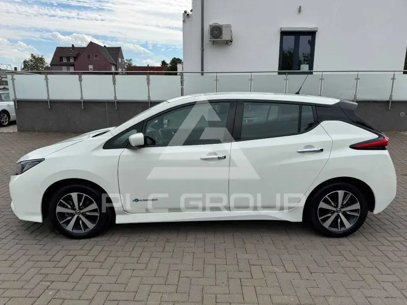 2018 Nissan LEAF