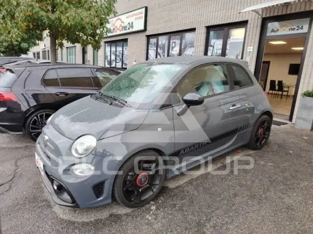2018 Abarth 595