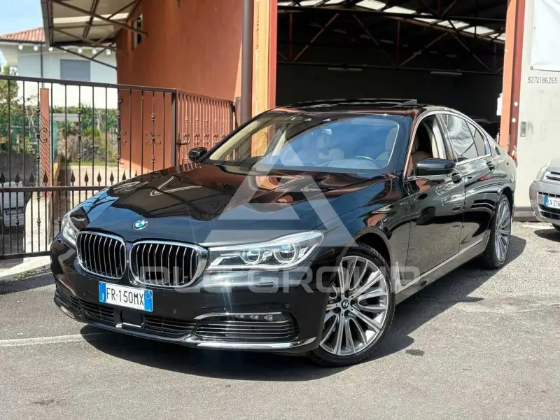 2018 BMW 740