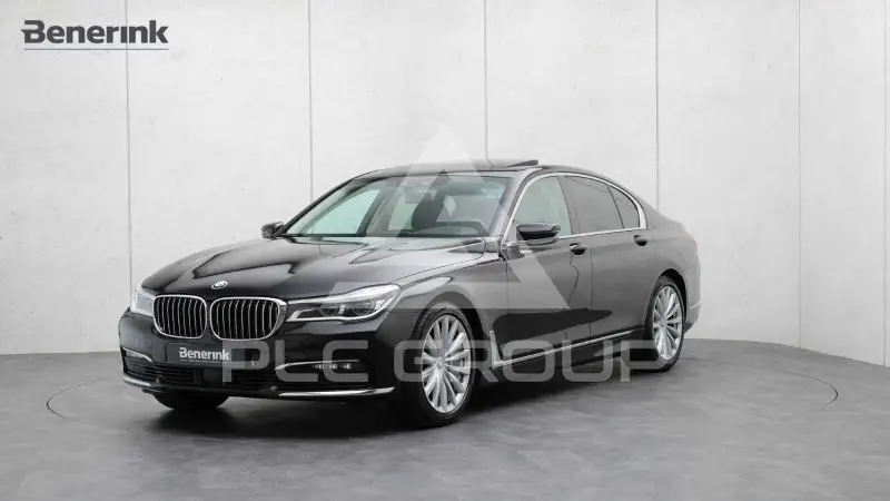 2018 BMW 740