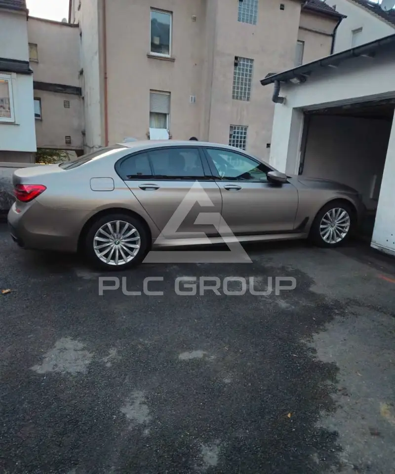 2018 BMW 750