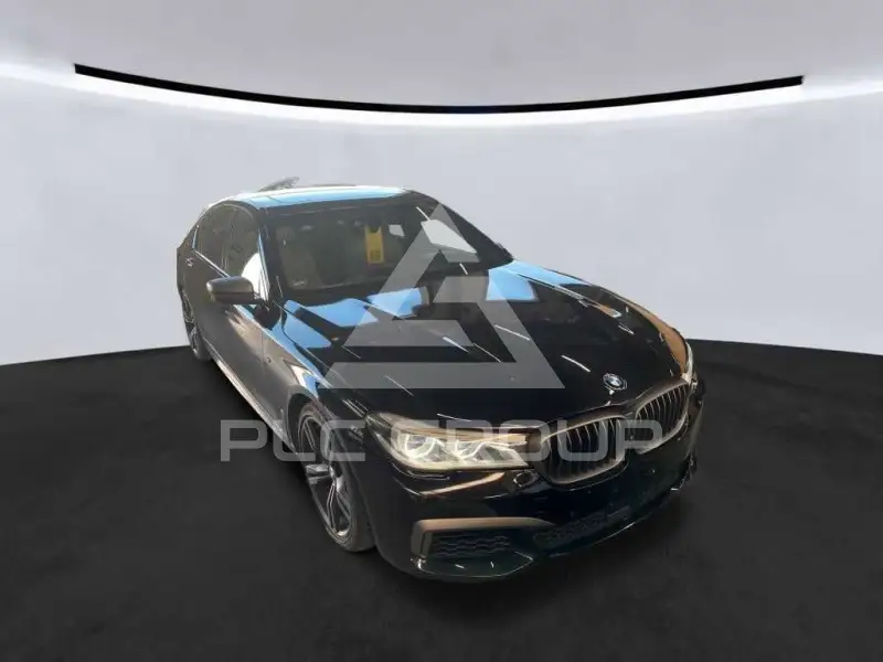 2018 BMW 750