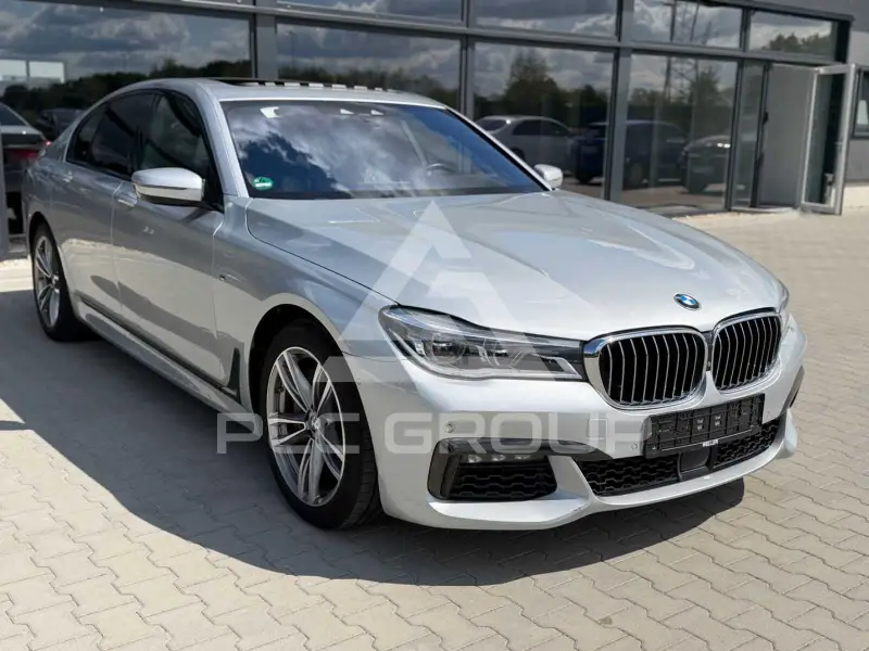 2018 BMW 750