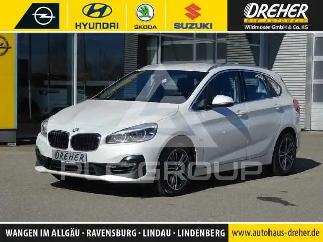 2018 BMW 220