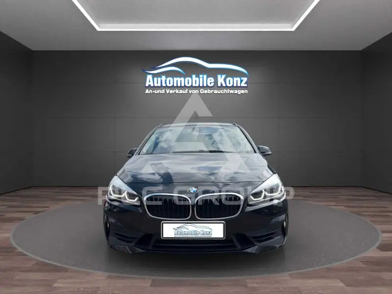 2018 BMW 220