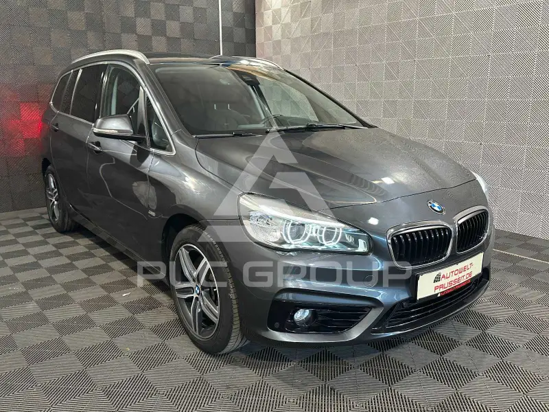 2018 BMW 220