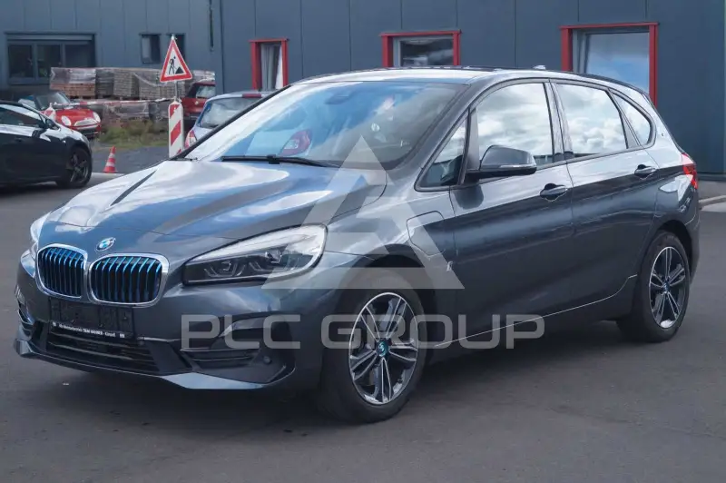 2018 BMW 225