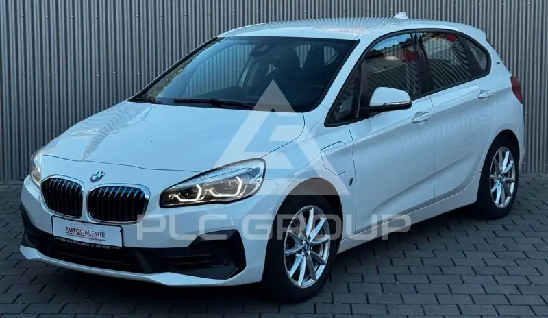 2018 BMW 225