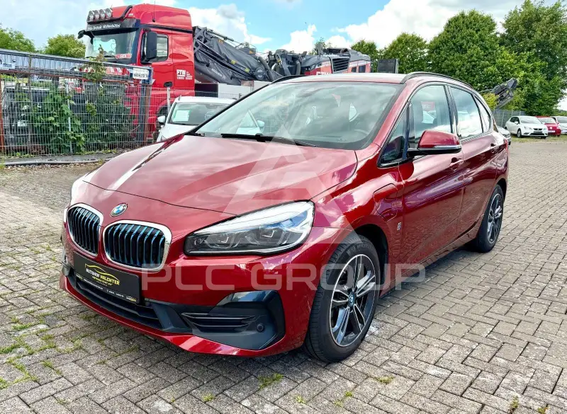 2018 BMW 225