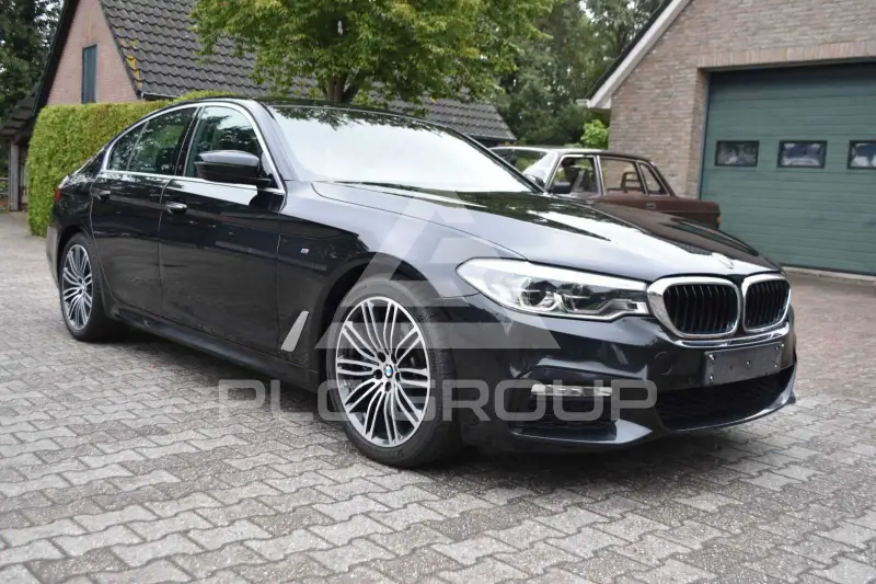 2018 BMW 530