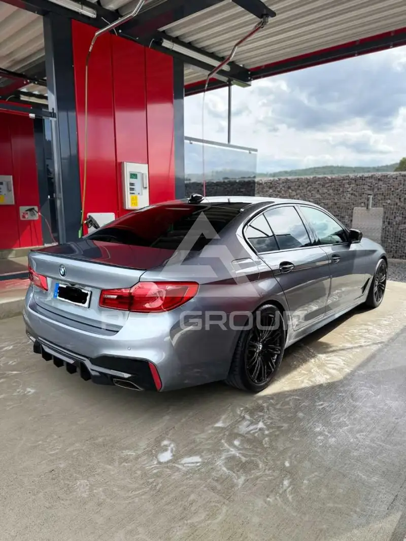 2018 BMW 530