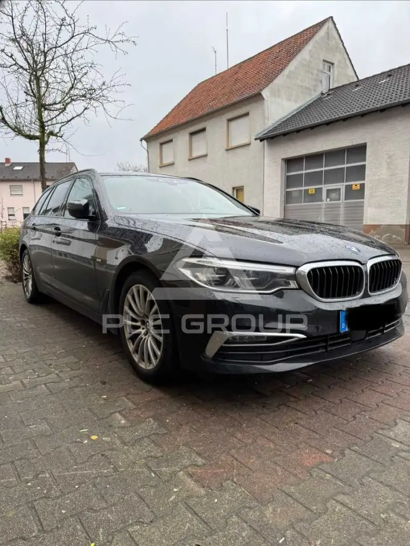 2018 BMW 525