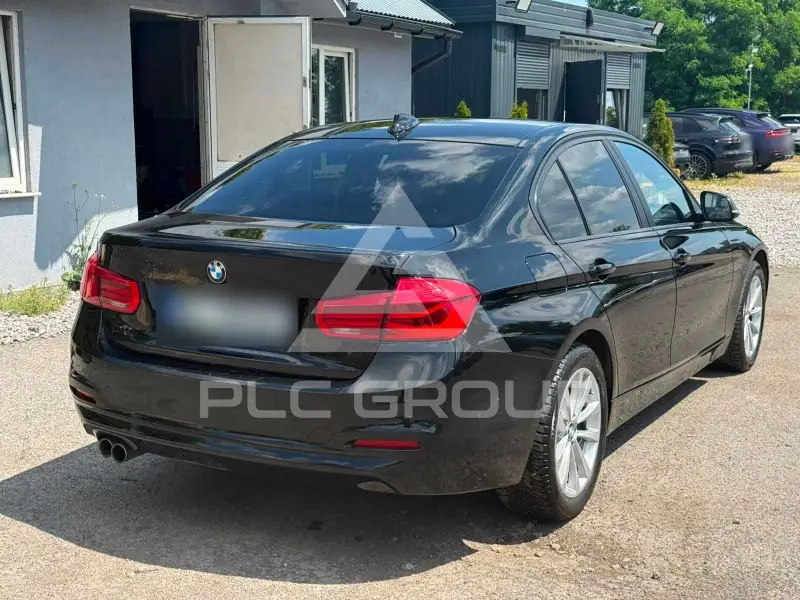 2018 BMW 320