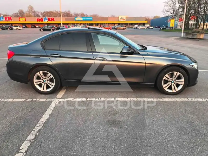 2018 BMW 320