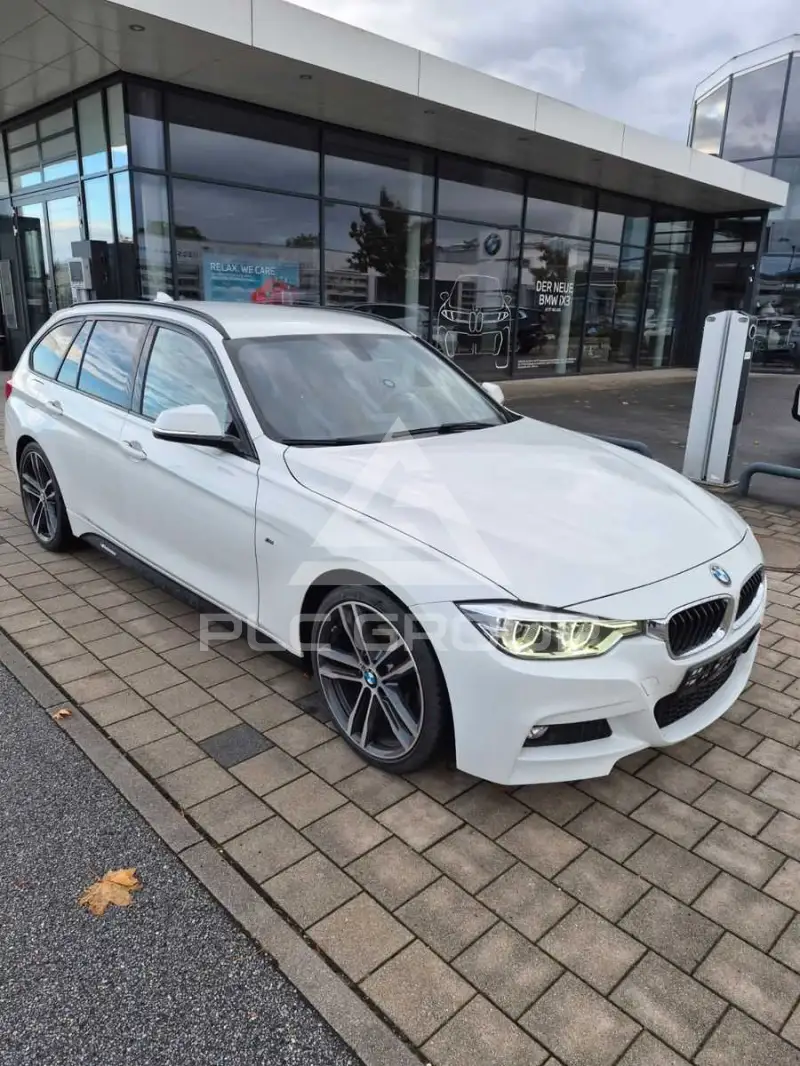 2018 BMW 320