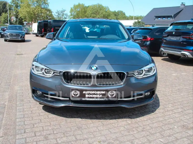 2018 BMW 320