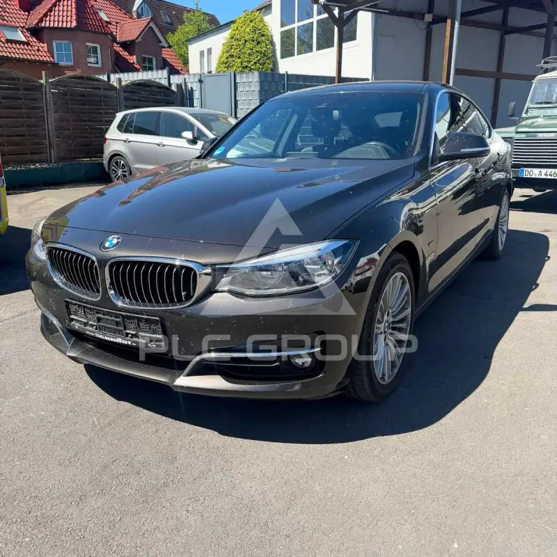 2018 BMW 330