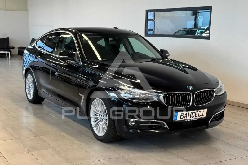 2018 BMW 330