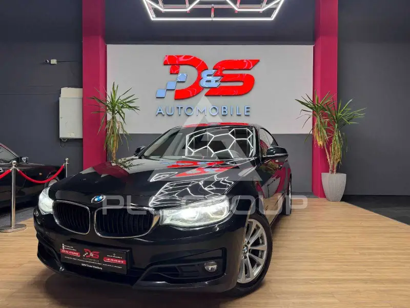 2018 BMW 330