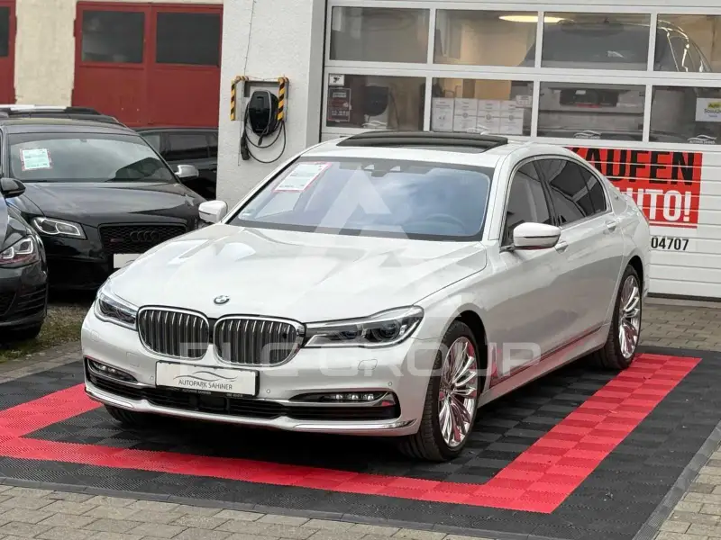2018 BMW M7