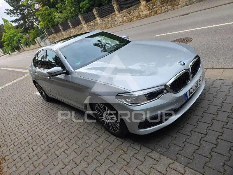 2018 BMW 520