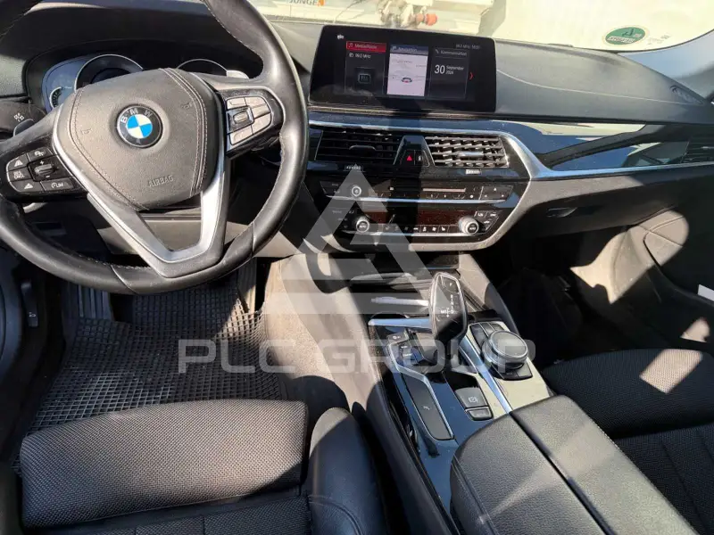 2018 BMW 520
