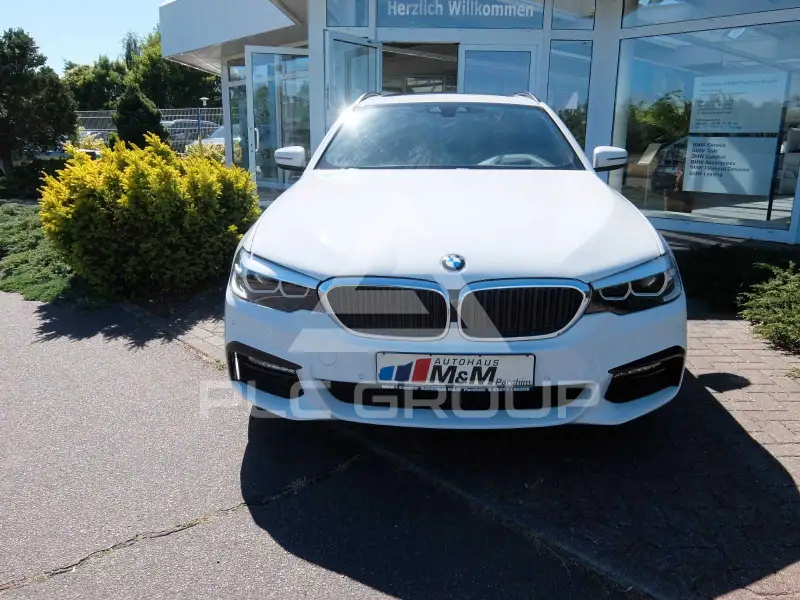 2018 BMW 520