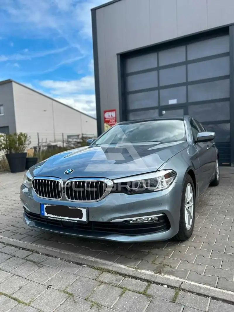 2018 BMW 520