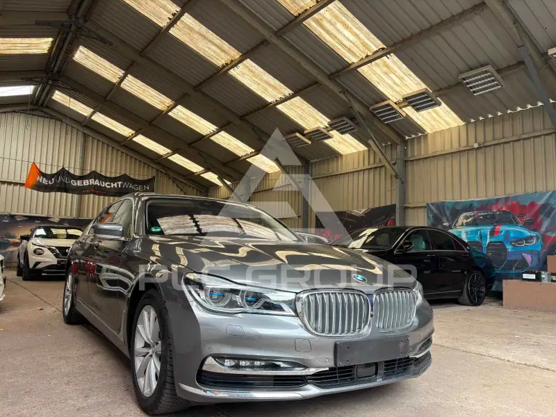 2018 BMW 730