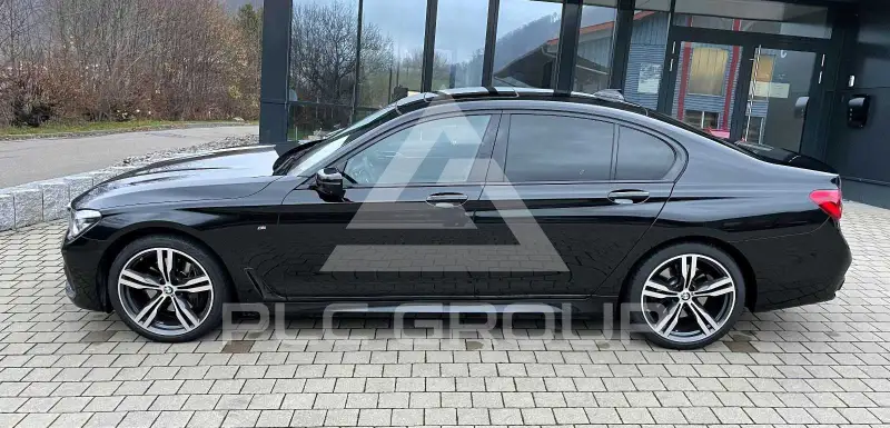 2018 BMW 730