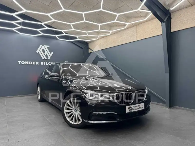 2018 BMW 730