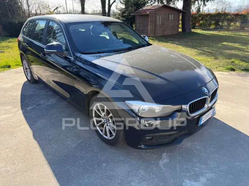 2018 BMW 318