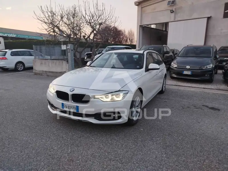 2018 BMW 318